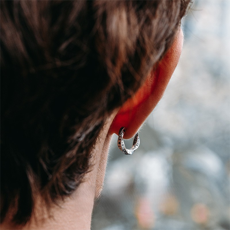 Mobius plain circle earrings for men, handsome ear studs earrings ear hoop ear jewelry
