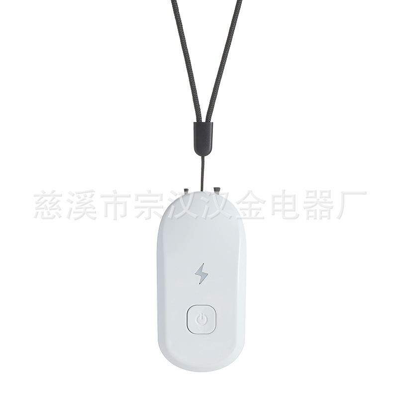Portable neck-worn air purifier small mini negative ion personal necklace wearable to remove second-hand smoke