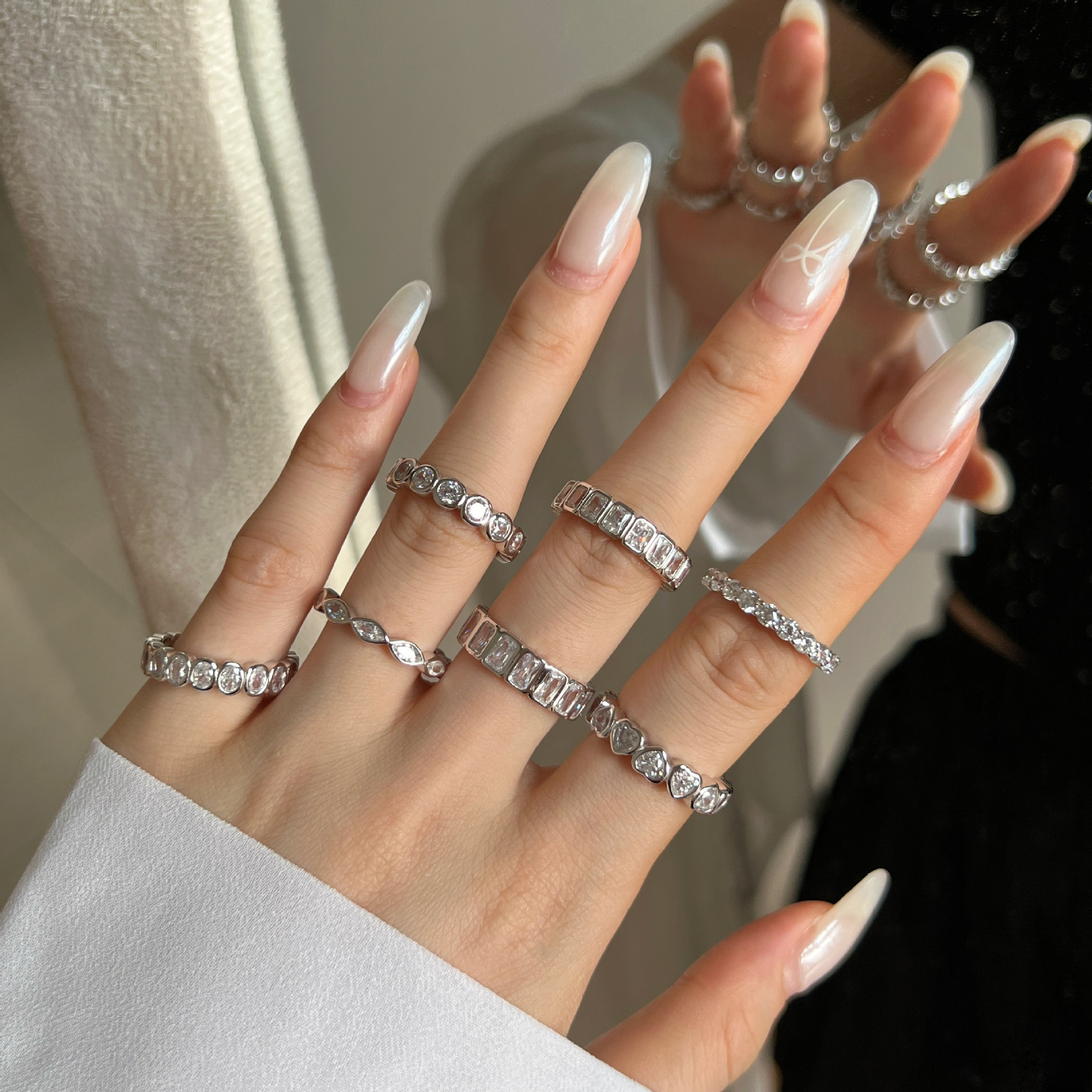 Small S925 sterling silver ring for women, love oval zircon row drill ring closed ring