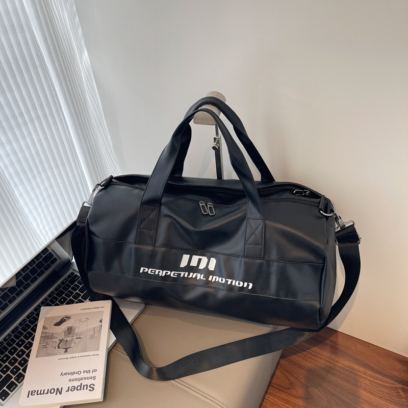 Large capacity wet-dry separation fitness bag short-distance travel bag independent shoe compartment PU leather hand-carry crossbody sports storage bag