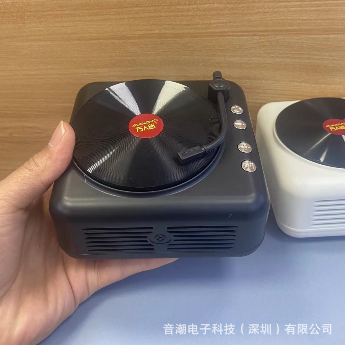 New H3 Bluetooth small speaker computer mini gift record player radio card small audio