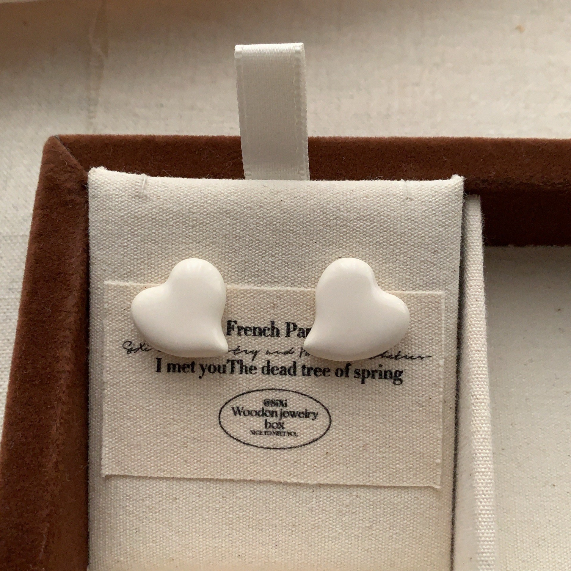 Exaggerated Oil-Drop Round Earrings Sweet Stud Earrings Simple Small Earrings for Women
