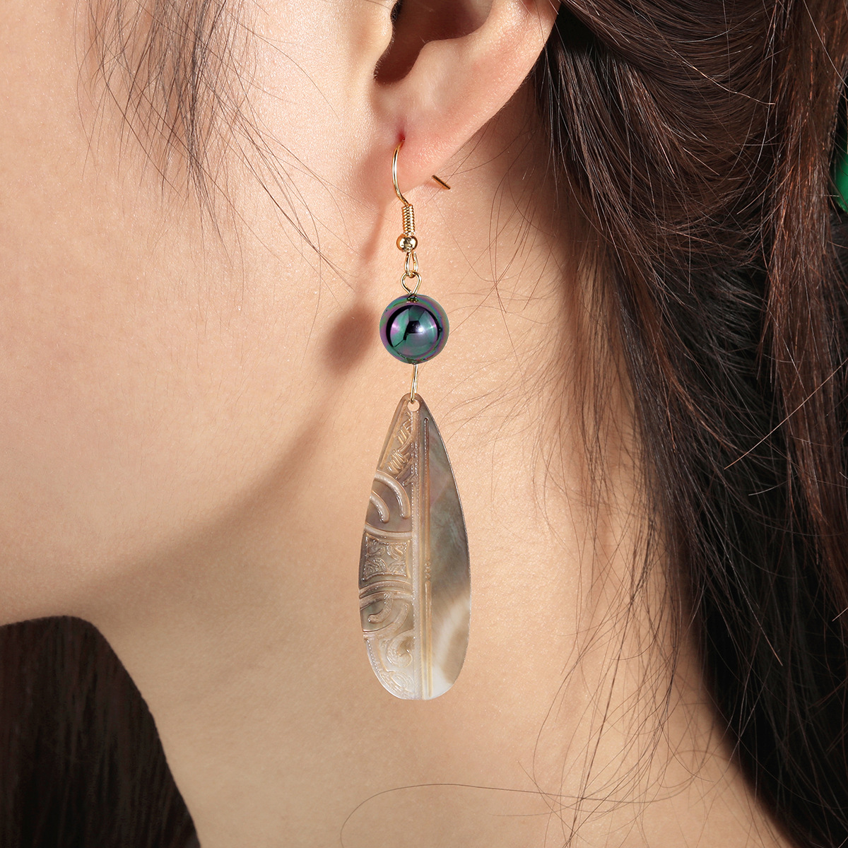 Natural Drop Shell Earrings Carved Shell Pearl Ear Hook Earrings