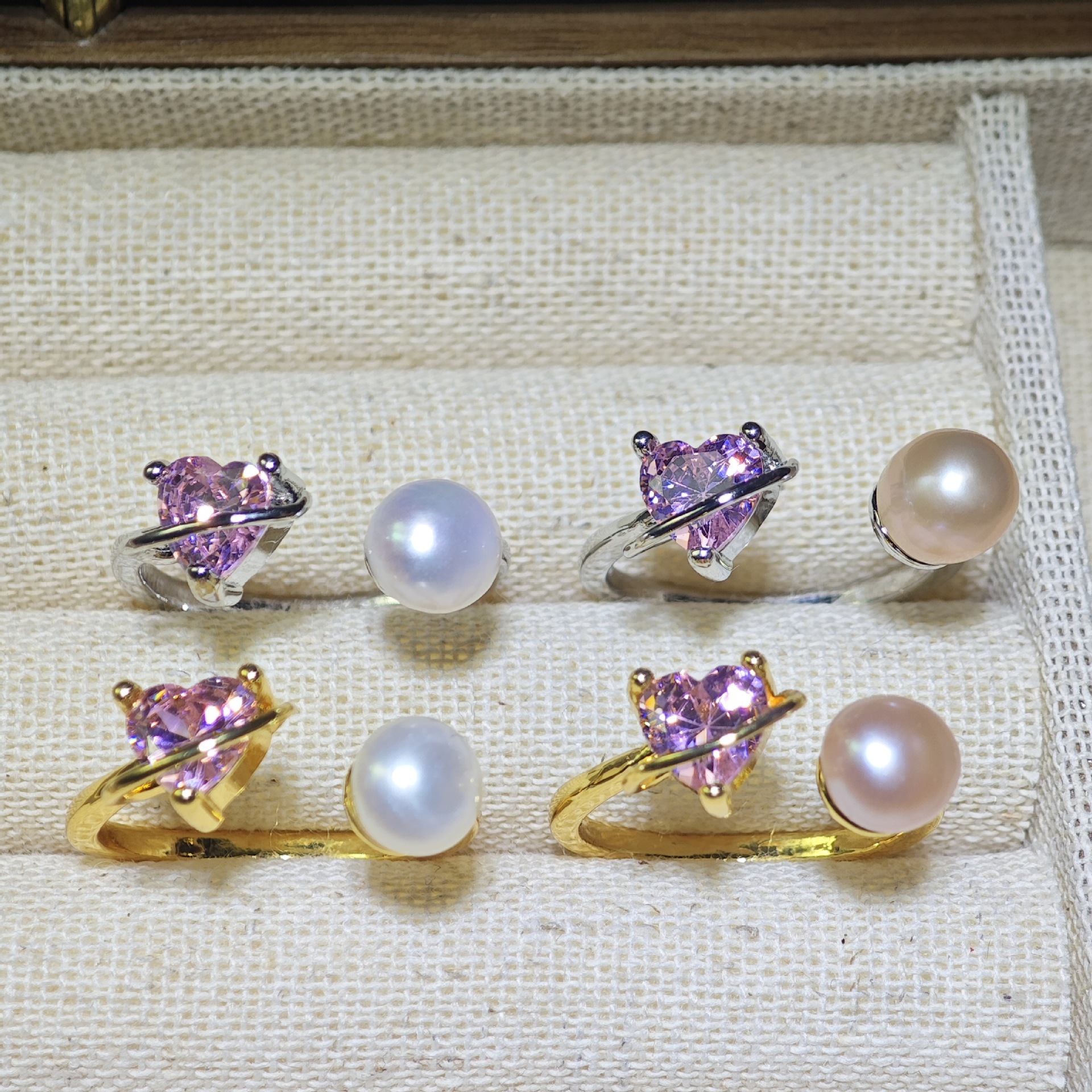 金色拖+白珍珠 · 粉色爱心   18