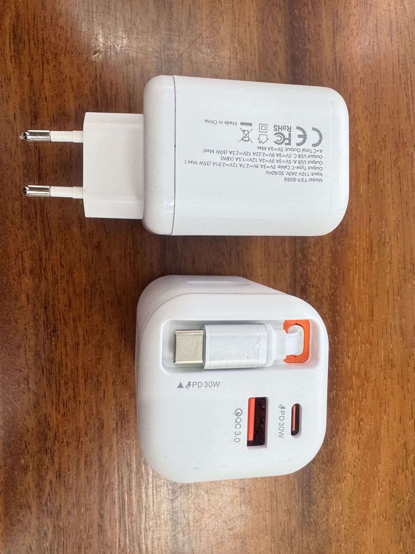 New 65W UK Standard Retractable Cable A+C Phone Charger with Cable Adapter US EU Standard