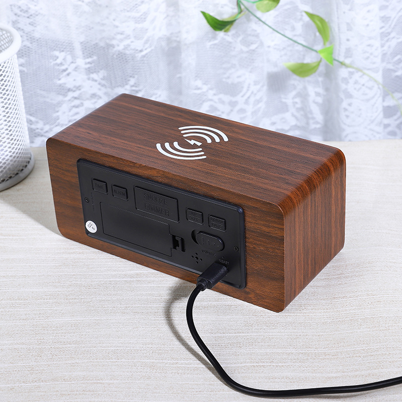Multifunctional 10W Wireless Charging Wooden Alarm Clock Phone Wireless Fast Charging Temperature Clock LED Display Alarm Clock