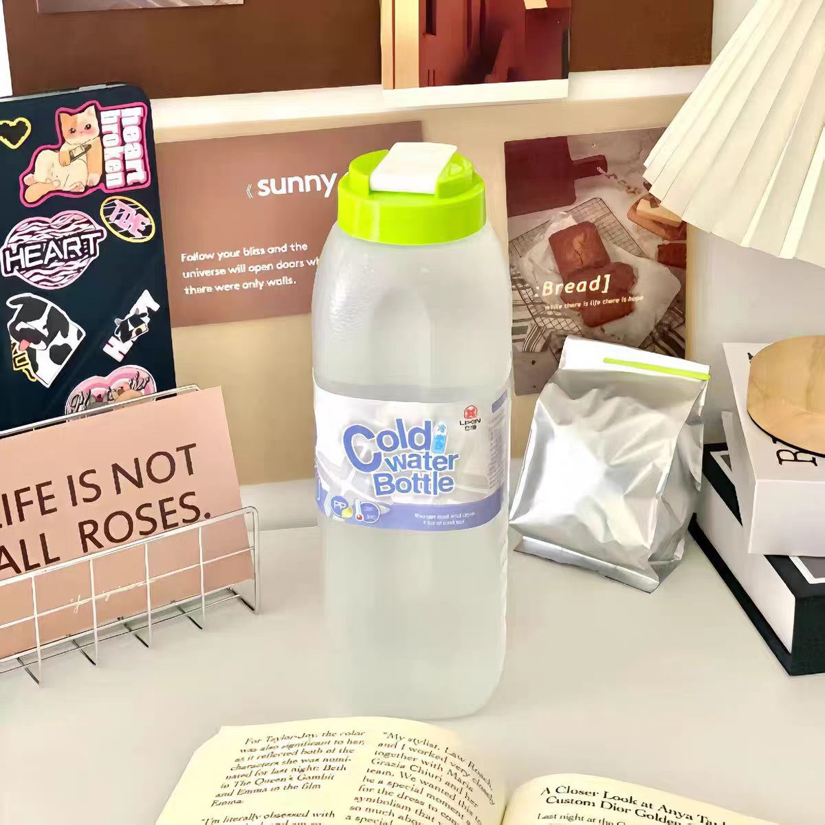 Cold water jug plastic water jug large capacity beverage bottle household refrigerator juice jug barley tea cold water jug commercial