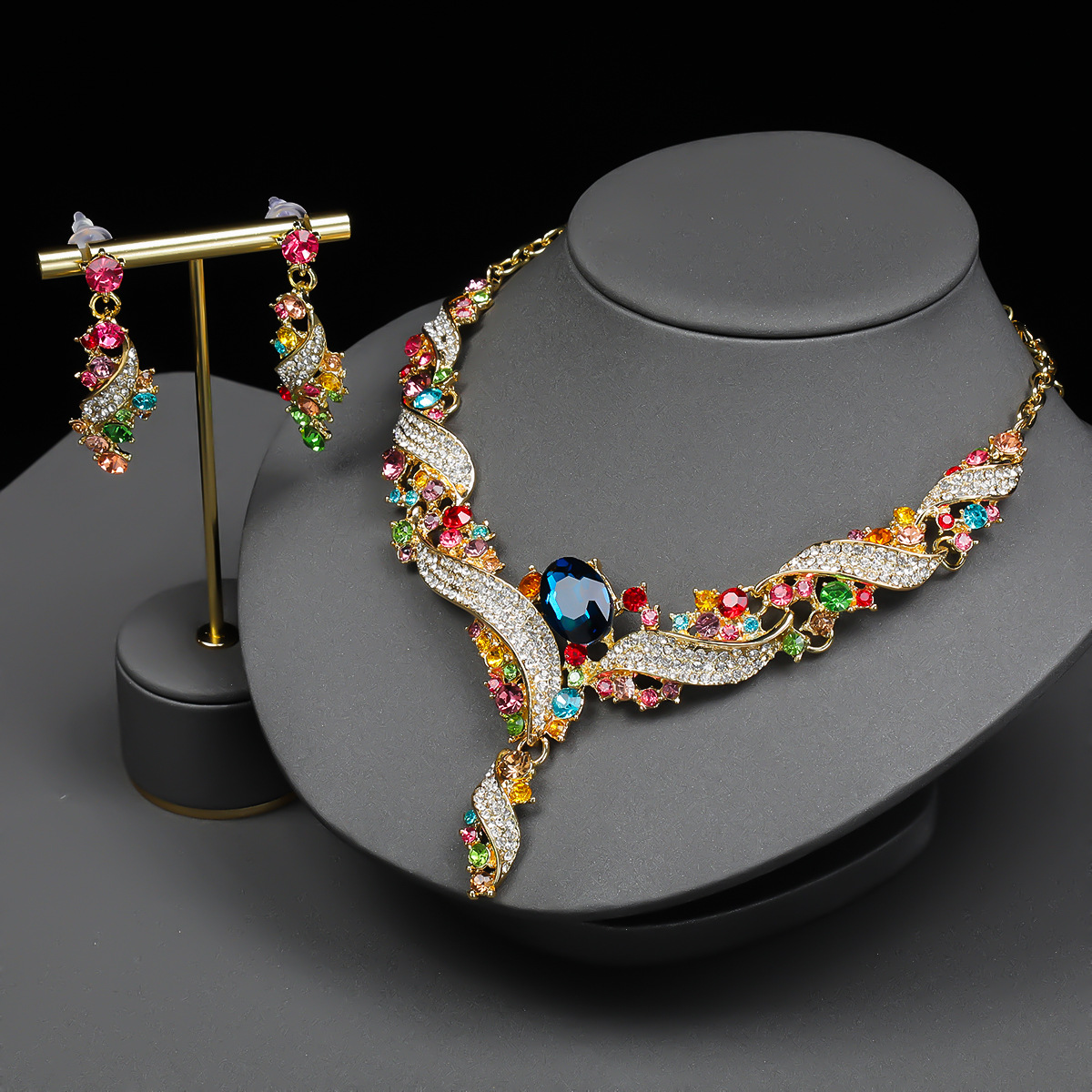 Exaggerated Necklace Earring Set Collarbone Chain Decorative Dress Accessories Colorful Jewelry