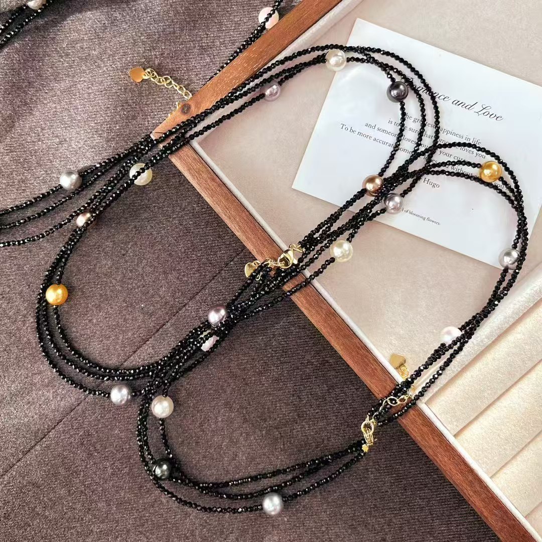 Black crystal necklace for women, design string pearl layered collarbone chain neck chain