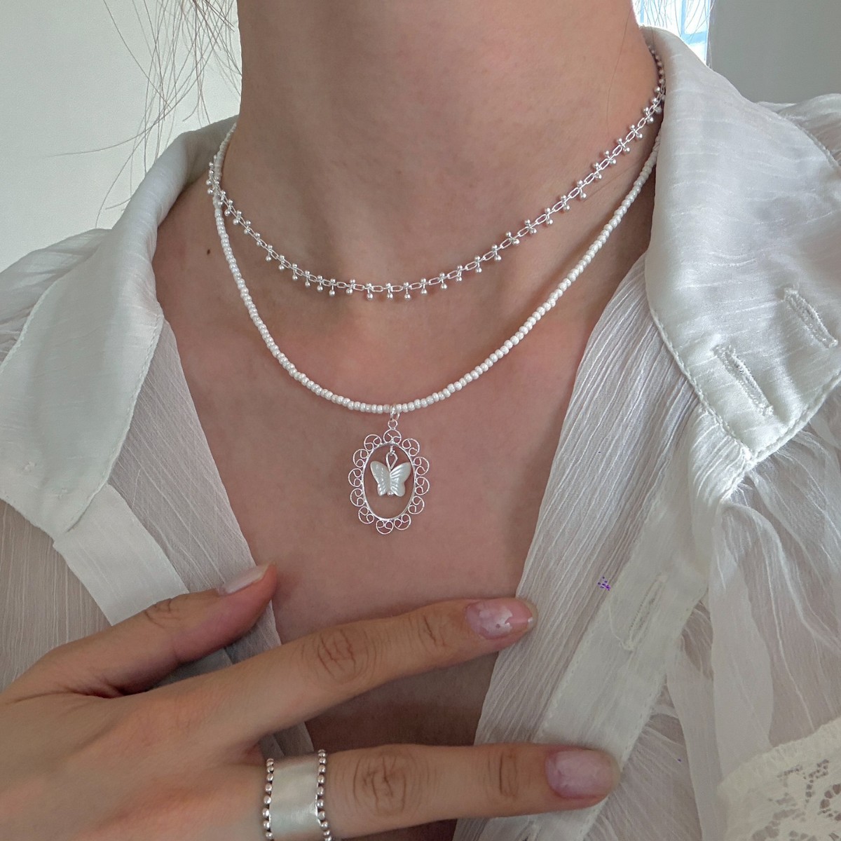 Bean fruit pendant necklace stacking pull neck chain design for women