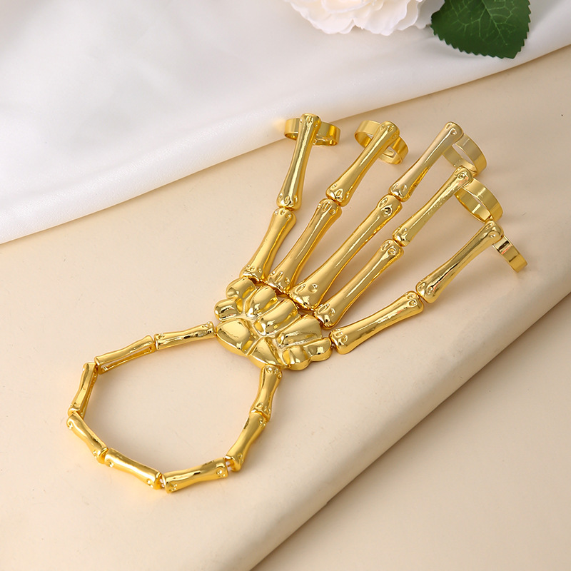 New Hand Accessory Punk Skull Hand Bone Five-Finger Ring Bracelet Adjustable Chain