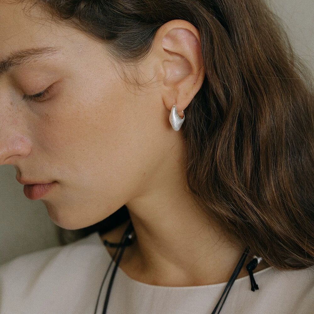 SOFT *New Pottery Earrings for Women Embroidered Pulled Texture Accessories Simple and Minimalist Female Earrings