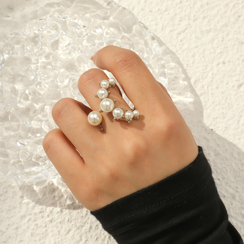 Carefully selected niche design joint ring simple pearl open