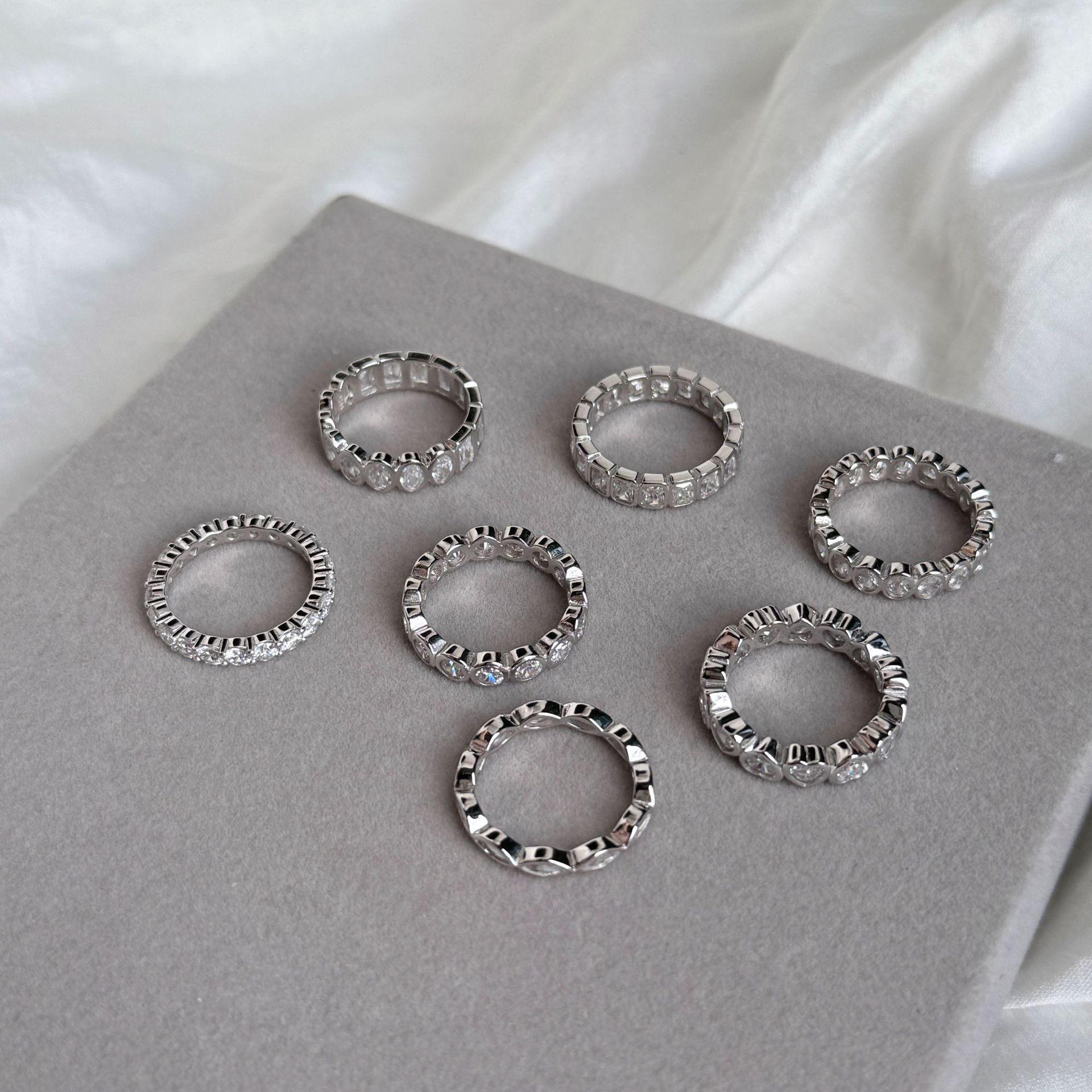 Small S925 sterling silver ring for women, love oval zircon row drill ring closed ring