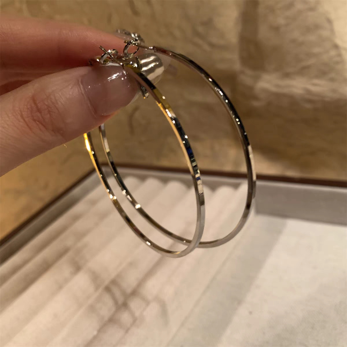 137#银色方管耳圈6cm（时髦精）