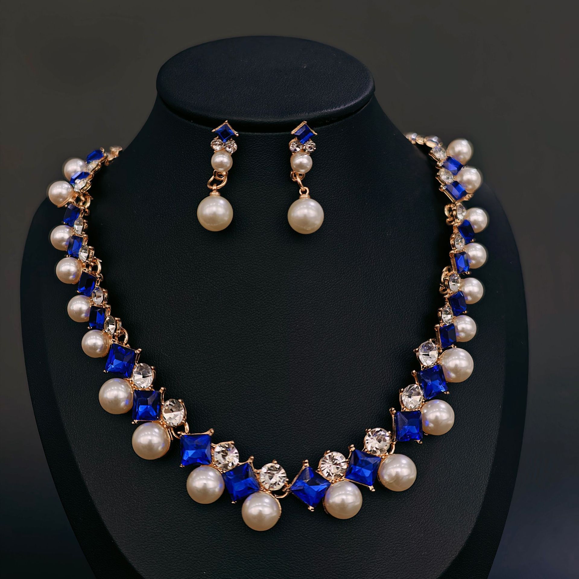 Jewelry Pearl Gemstone Necklace Set Women Niche Sweater Chain Collarbone Chain Alloy