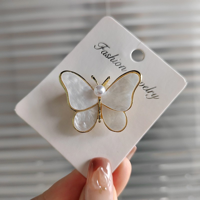 Vintage Winter Colorful Butterfly Brooch Women's Accessory Pin