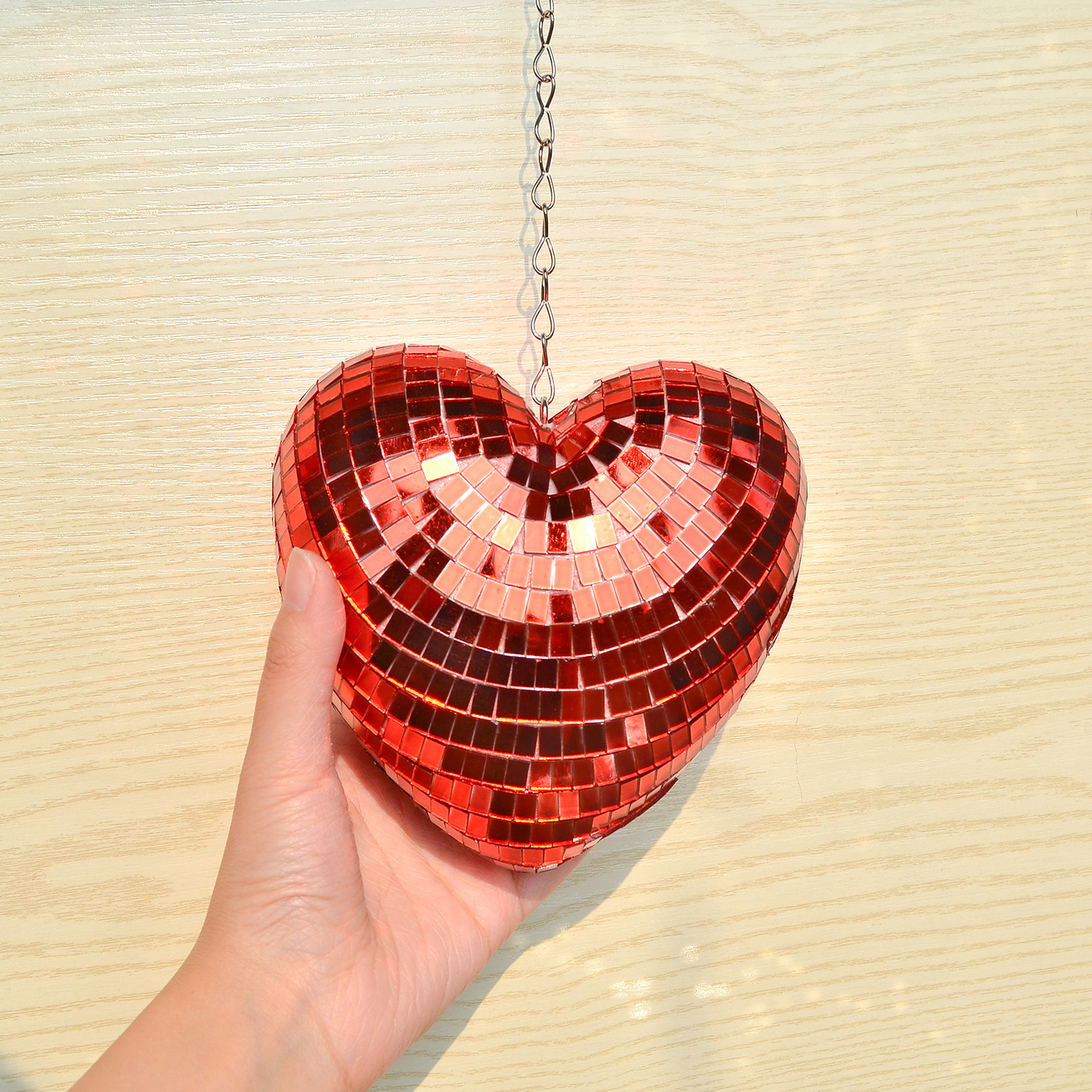 Love Heart Disco Ball Mirror Disco Ball Heart Reflective Atmosphere Decoration Party Pendant with Chain