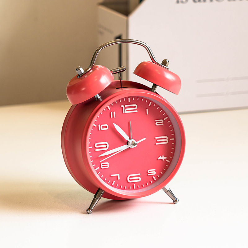 Battery metal 4-inch three-dimensional letter ringing alarm clock student with night light bedroom silent clock