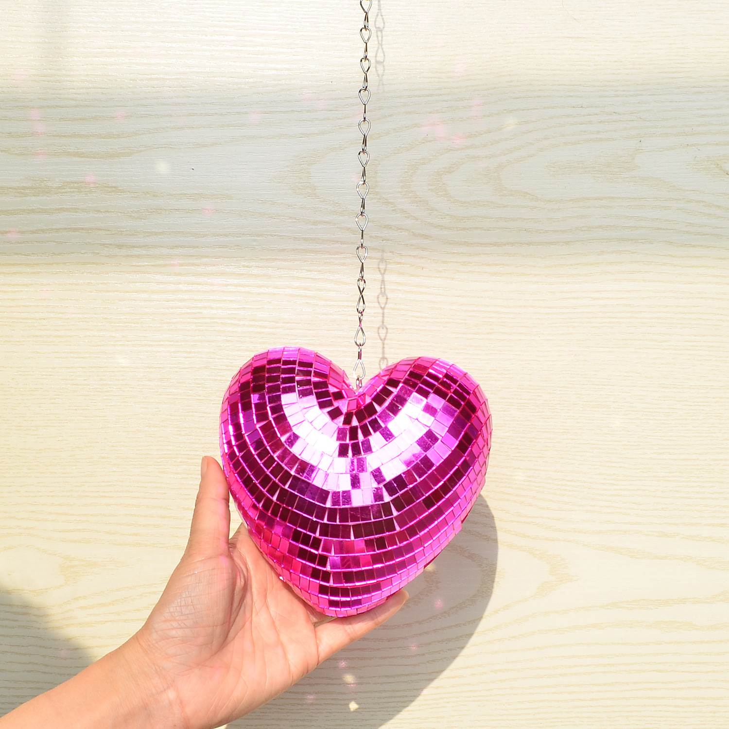 Love Heart Disco Ball Mirror Disco Ball Heart Reflective Atmosphere Decoration Party Pendant with Chain