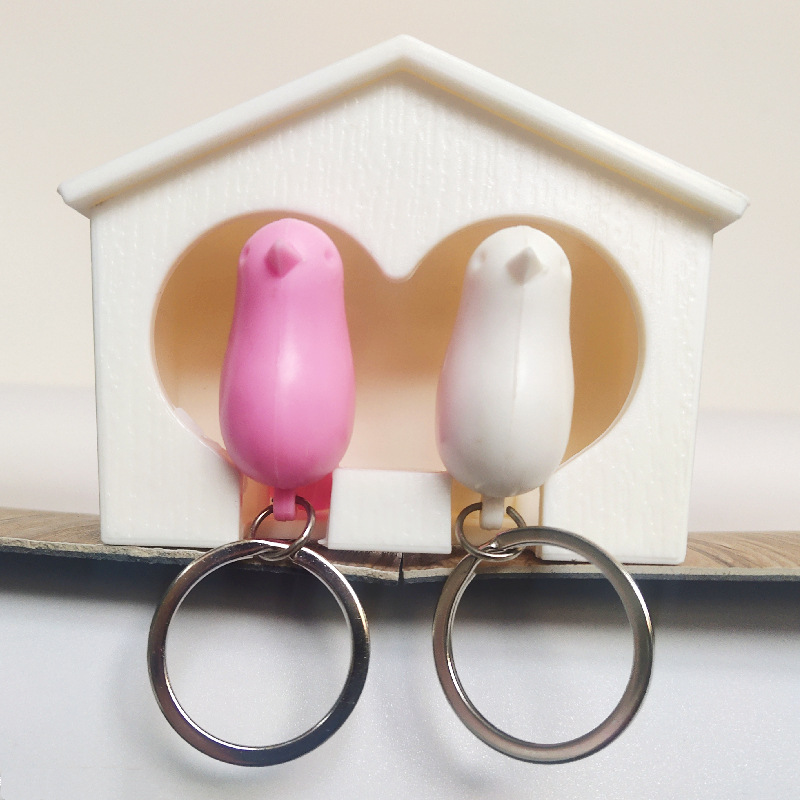 Couple Birdhouse Keychain Key Finder Sparrow Bird Keychain Novelty Small Gift