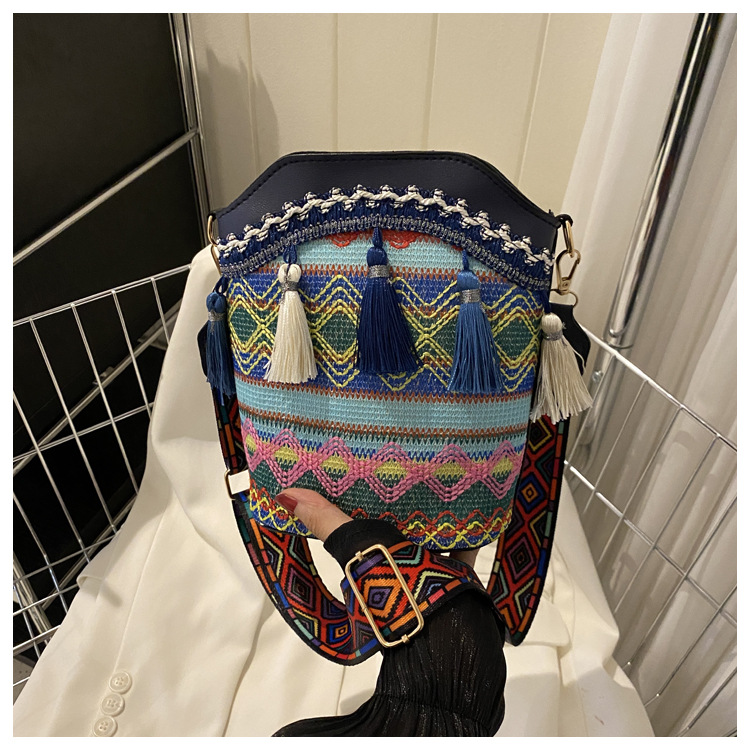 Ethnic Style Fringe Bucket Bag 2026 New Chinese Style Bag Woven Single Shoulder Crossbody Bag