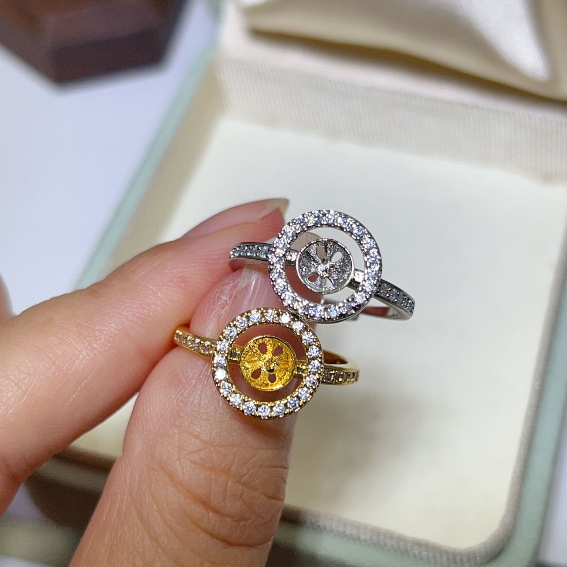 DIY Pearl Ring Accessories Gold-Plated Flower Butterfly Ring Holder Petal Pearl Ring Empty Mount Open