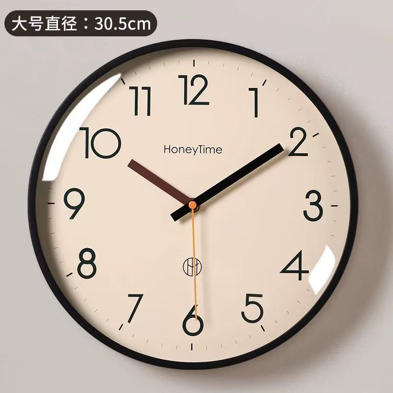 Modern Simple Wall Clock, Living Room Clock Wall Clock, Minimalist 2026 New