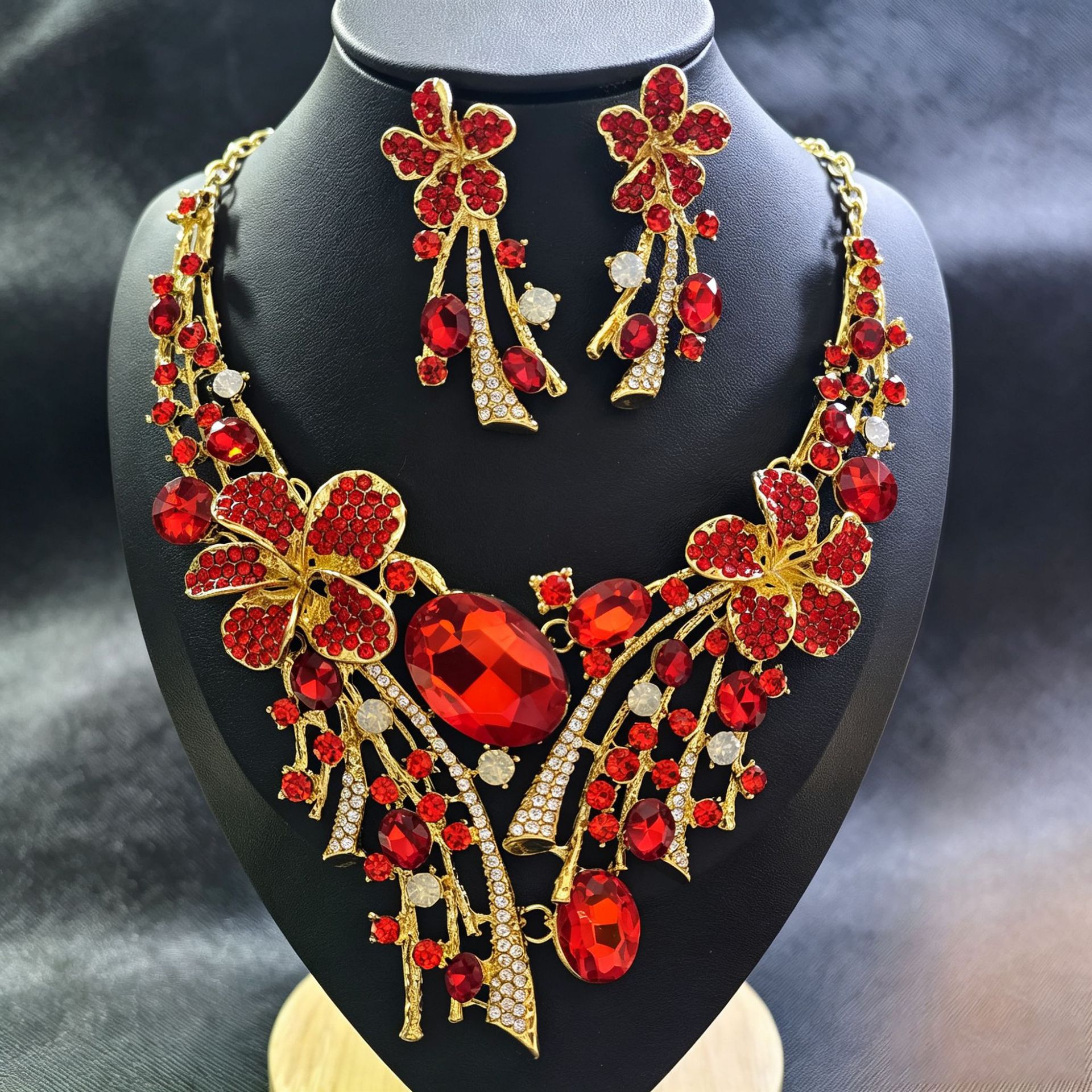 Ethnic Flower Exaggerated Necklace Earring Set Combination Jewelry Bride Accessories Dress
