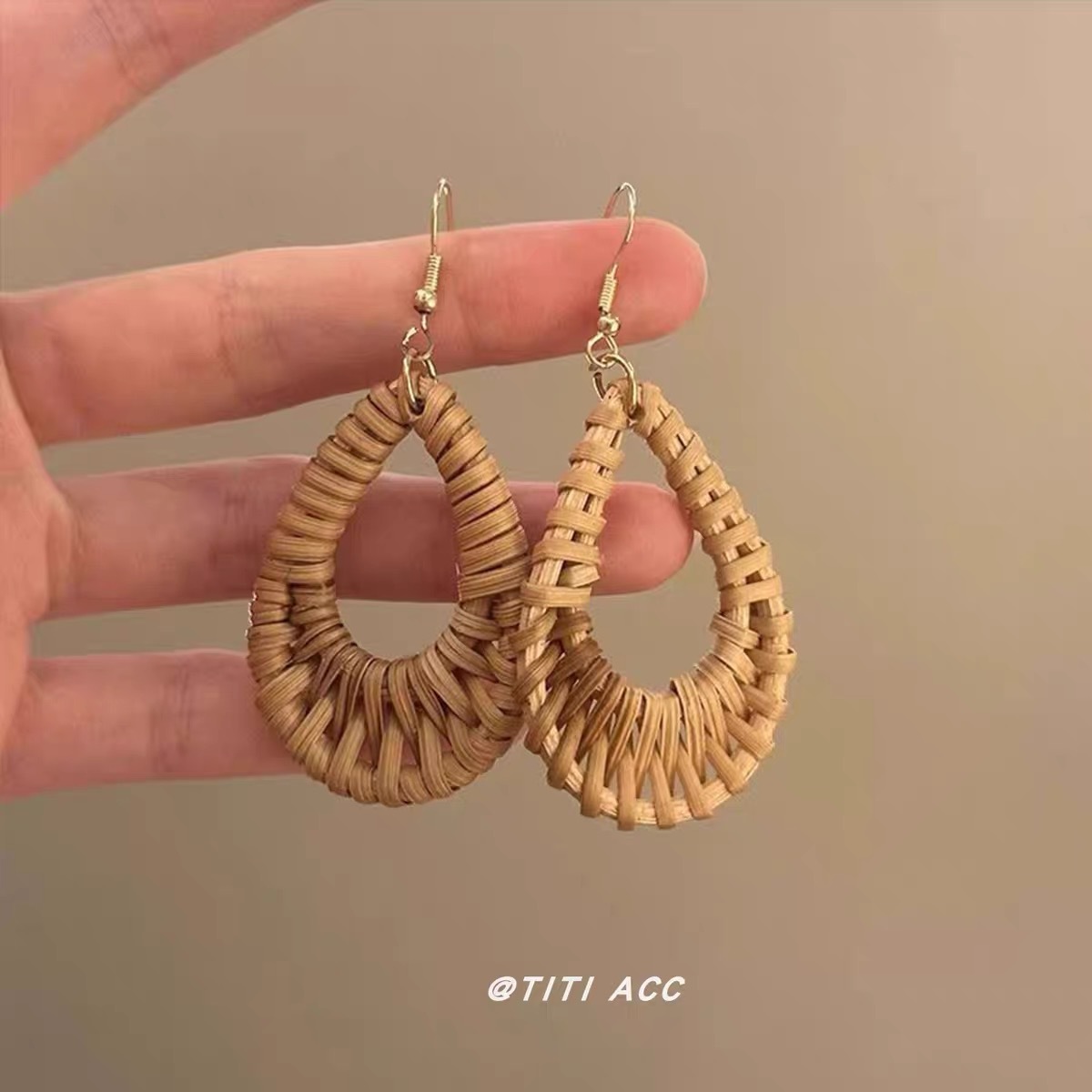 Bamboo rattan straw woven circle earrings women exaggerated earrings Bohemian ear accessories