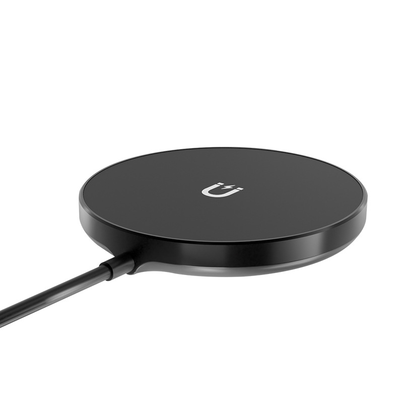 Portable Magnetic Wireless Charger 15W Type-C Phone Desktop Charger Flash Charging Multifunctional Portable