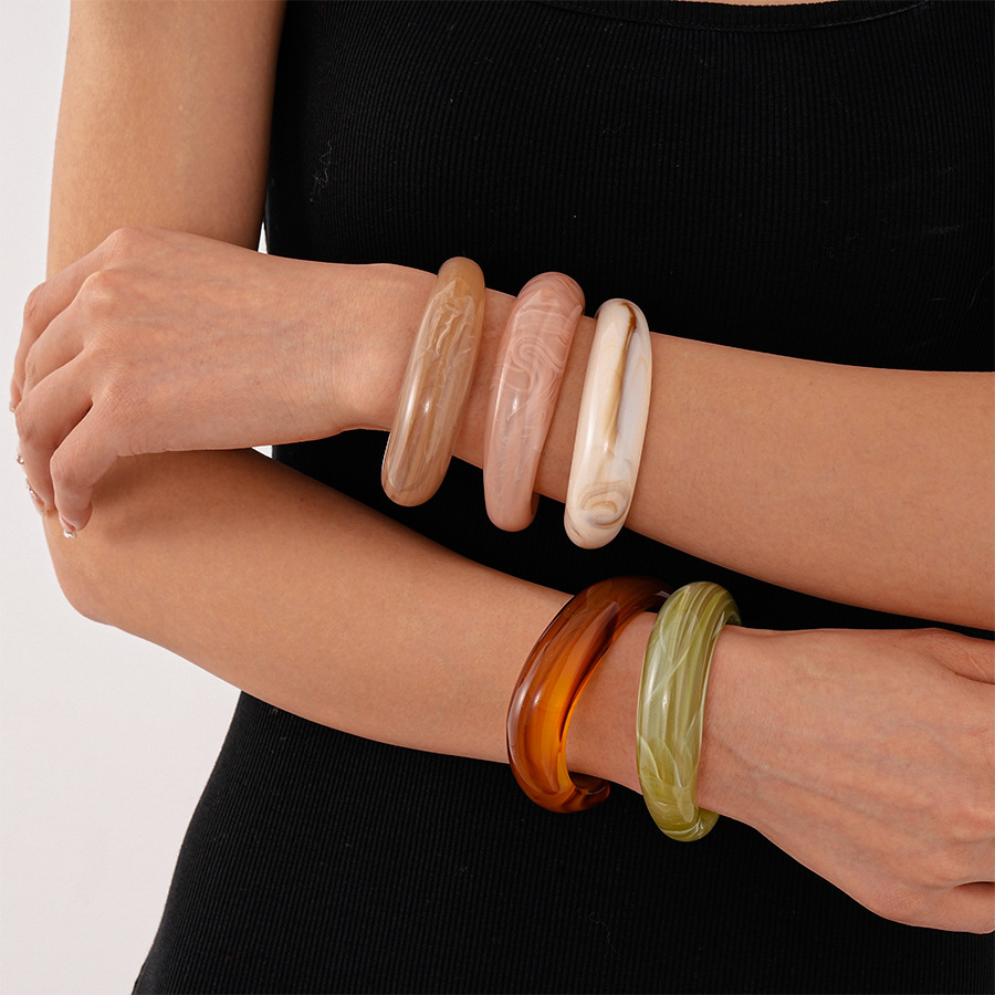 Smooth Gradient Acrylic Geometric Open Bangle Simple Candy Color Bracelet for Women