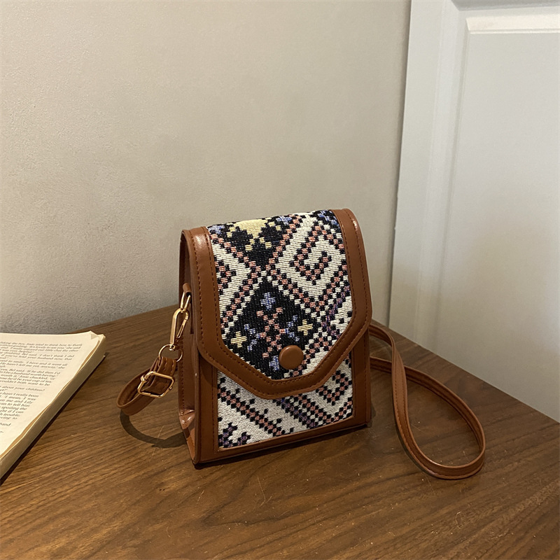 Ethnic Style Crossbody Phone Bag Women 2026 New Single Shoulder Small Square Bag Coin Purse