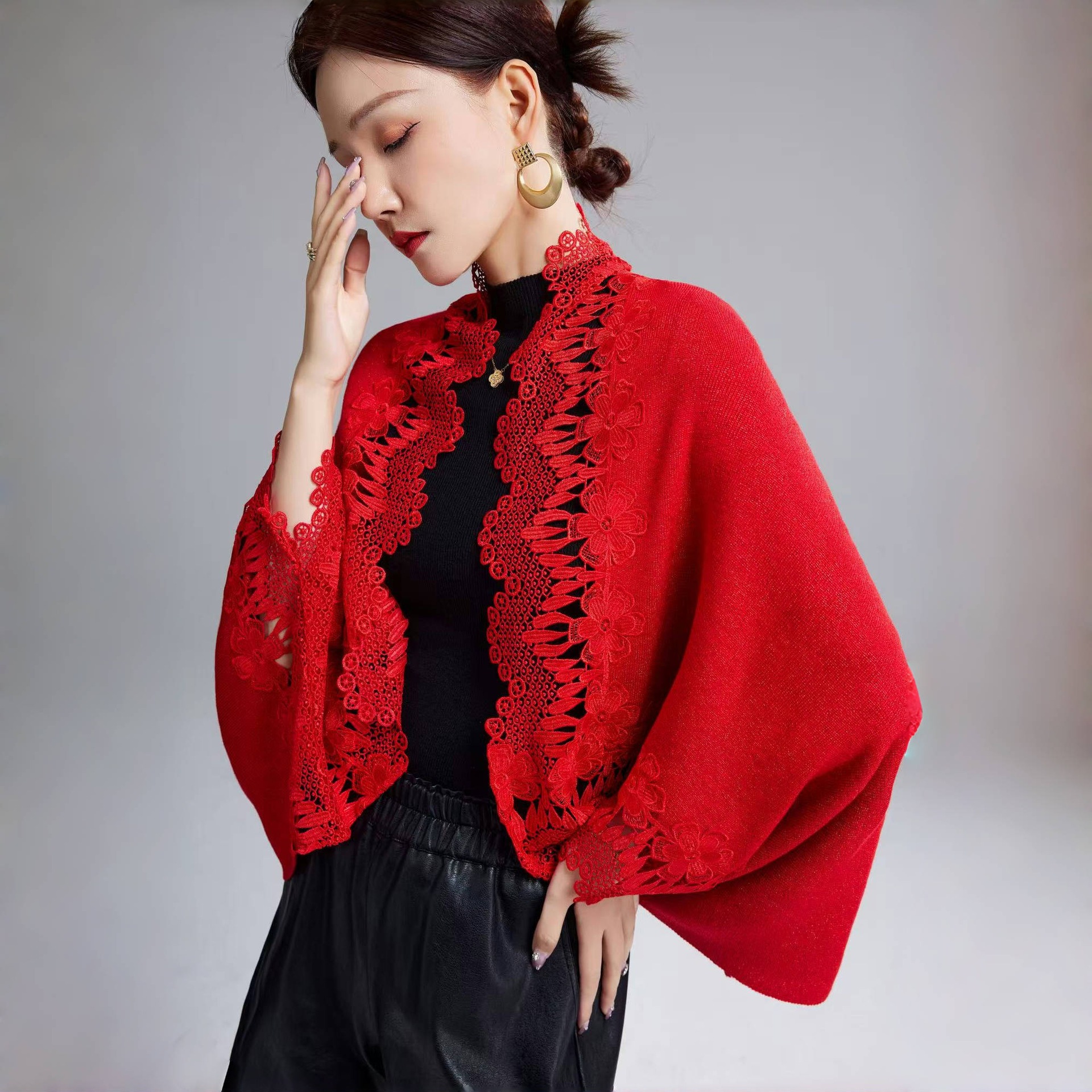 Live Spring Autumn Happy Mother-in-law Heavy Embroidery Cheongsam Outer Wear Wedding Mother Cape Coat Short Shawl