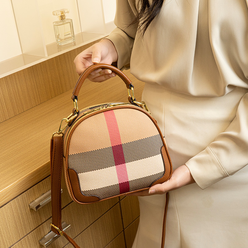 New niche small round bag grid single shoulder crossbody bag small bag