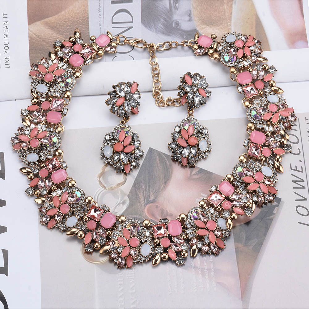 Green sweet collar women's necklace earring set