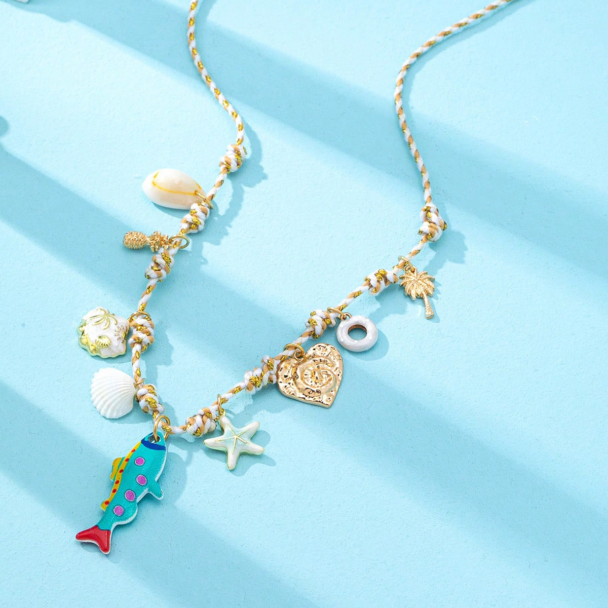 Qingdao Daiwei Accessories Bohemian Style Marine Life Pendant Decorated Necklace Stackable Necklace Women's