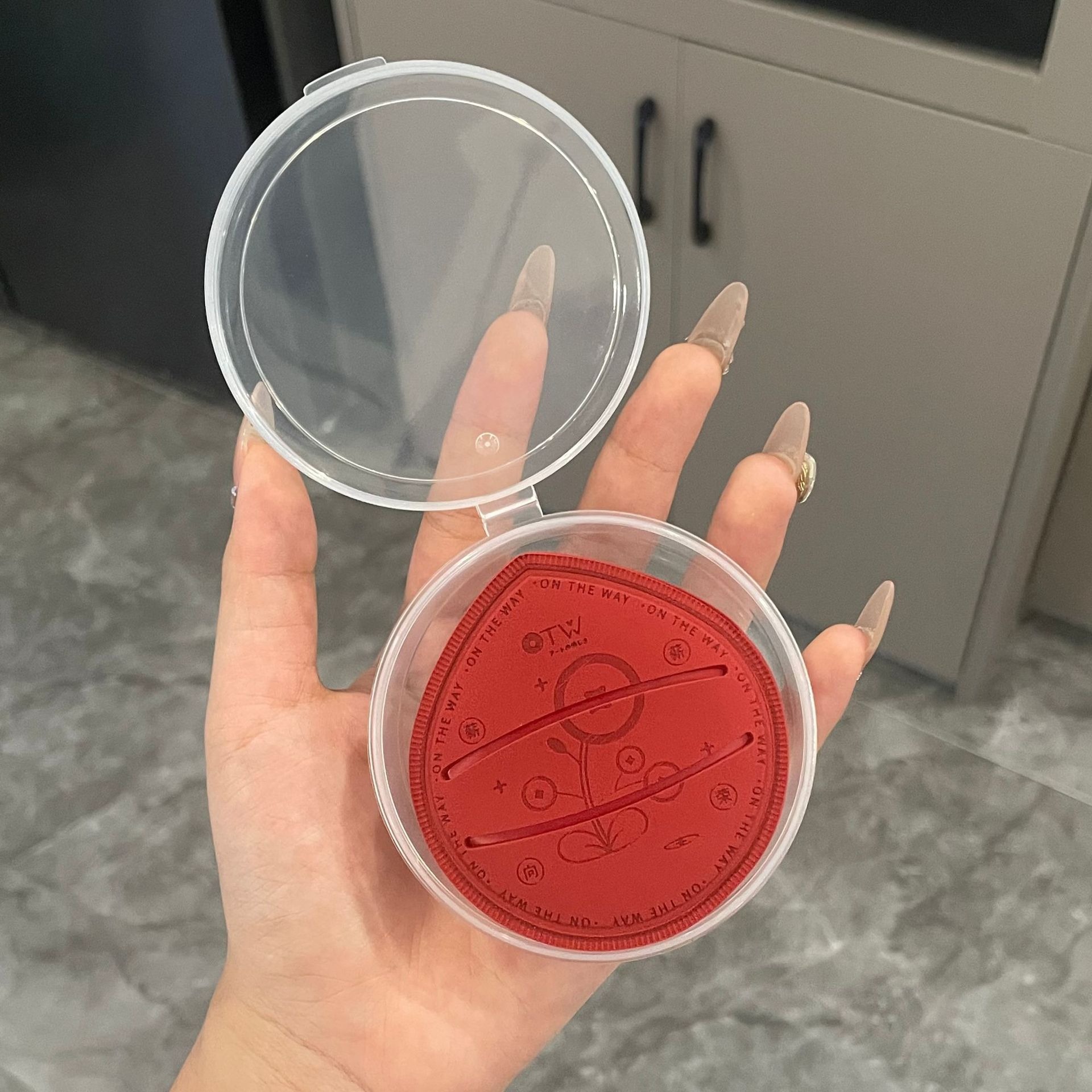 Jingrui OTW salary increase series cotton candy puff hydrophilic soft wet and dry dual-use puff non-absorbent q-elastic cushion