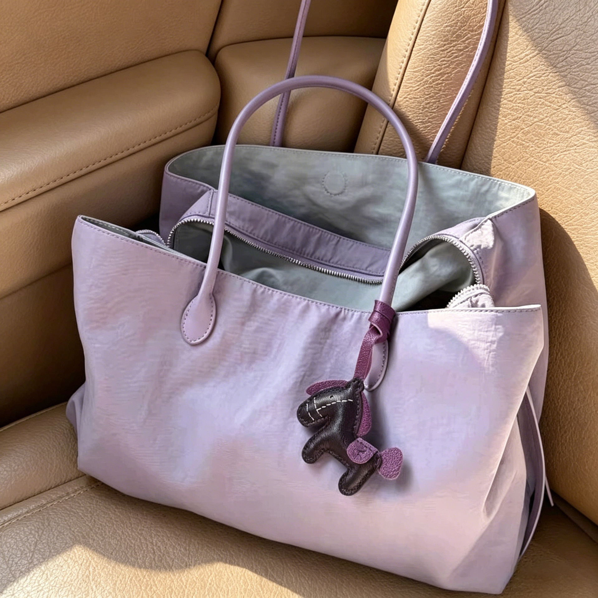 2026 Spring/Summer New Niche Contrast Lightweight Travel Nylon Tote Bag Multi-Compartment Large Capacity Single Shoulder Bag Women