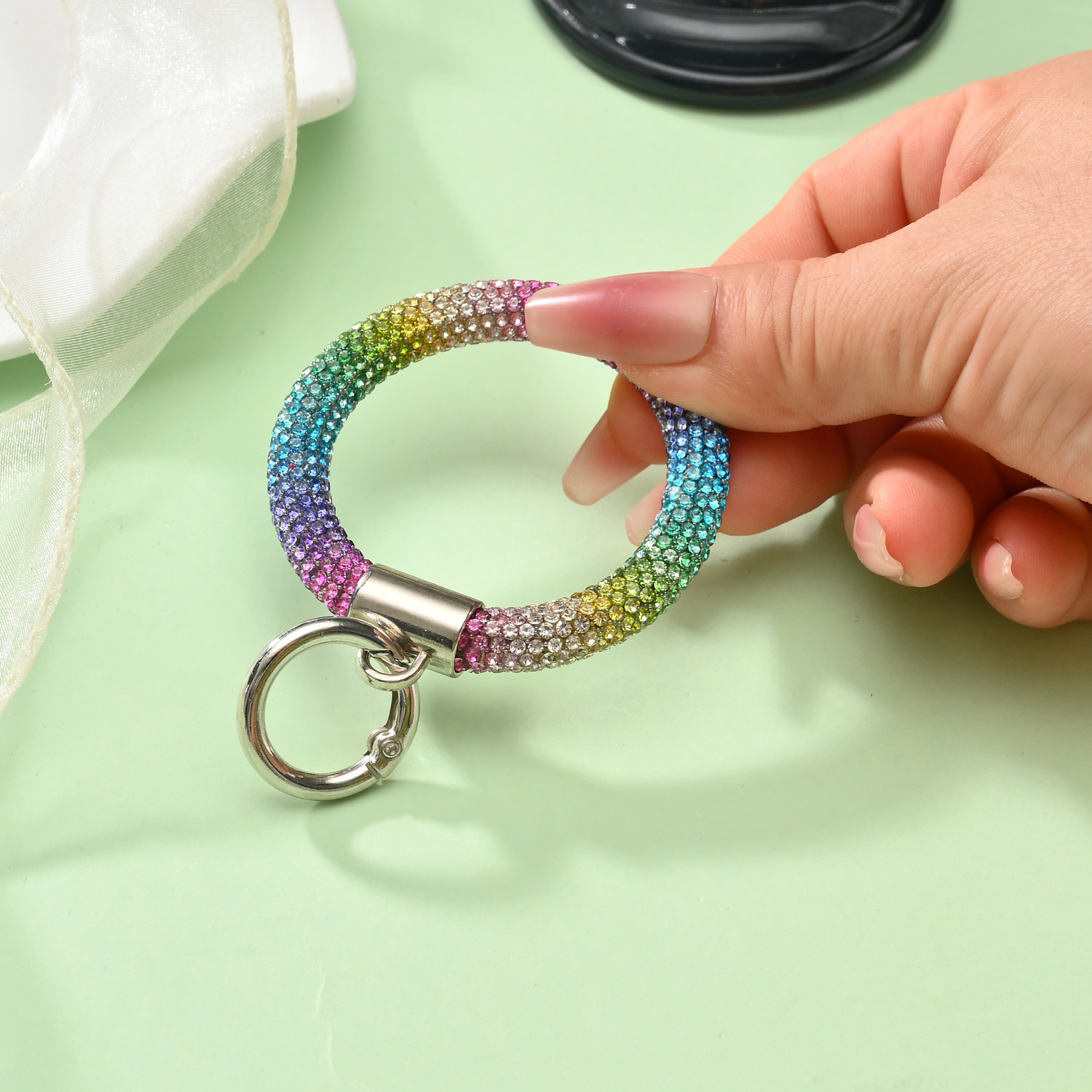 Phone lanyard keychain rhinestone hanging chain women luxury full rhinestone pendant phone chain