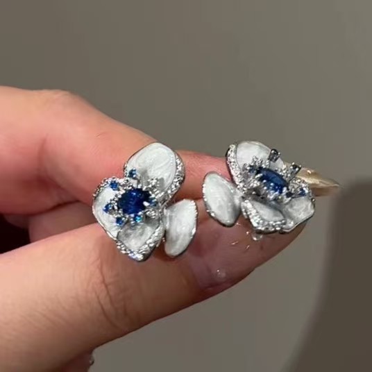 'Ear Flower Whisper' Super Shiny Blue Three-Dimensional Flower Stud Earrings New Chinese Style Luxurious Ear Accessories