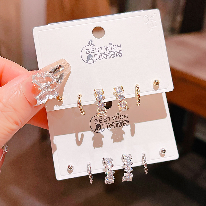 Summer new real gold electroplated exquisite three pairs of small earrings, small fresh sweet earrings
