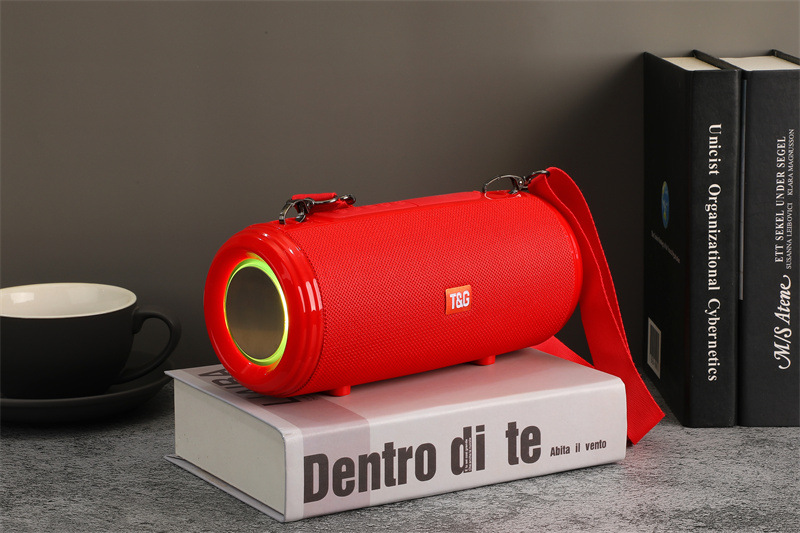 TG537 colorful light dual diaphragm outdoor waterproof low bass portable plug T card call Bluetooth speaker
