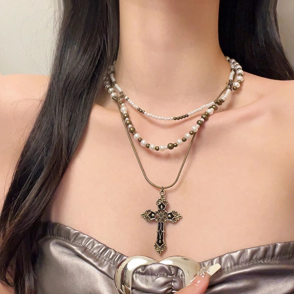 Sweet Punk Leather Metal Necklace Wrapped Choker Collar Punk Butterfly Y2K Collarbone Chain