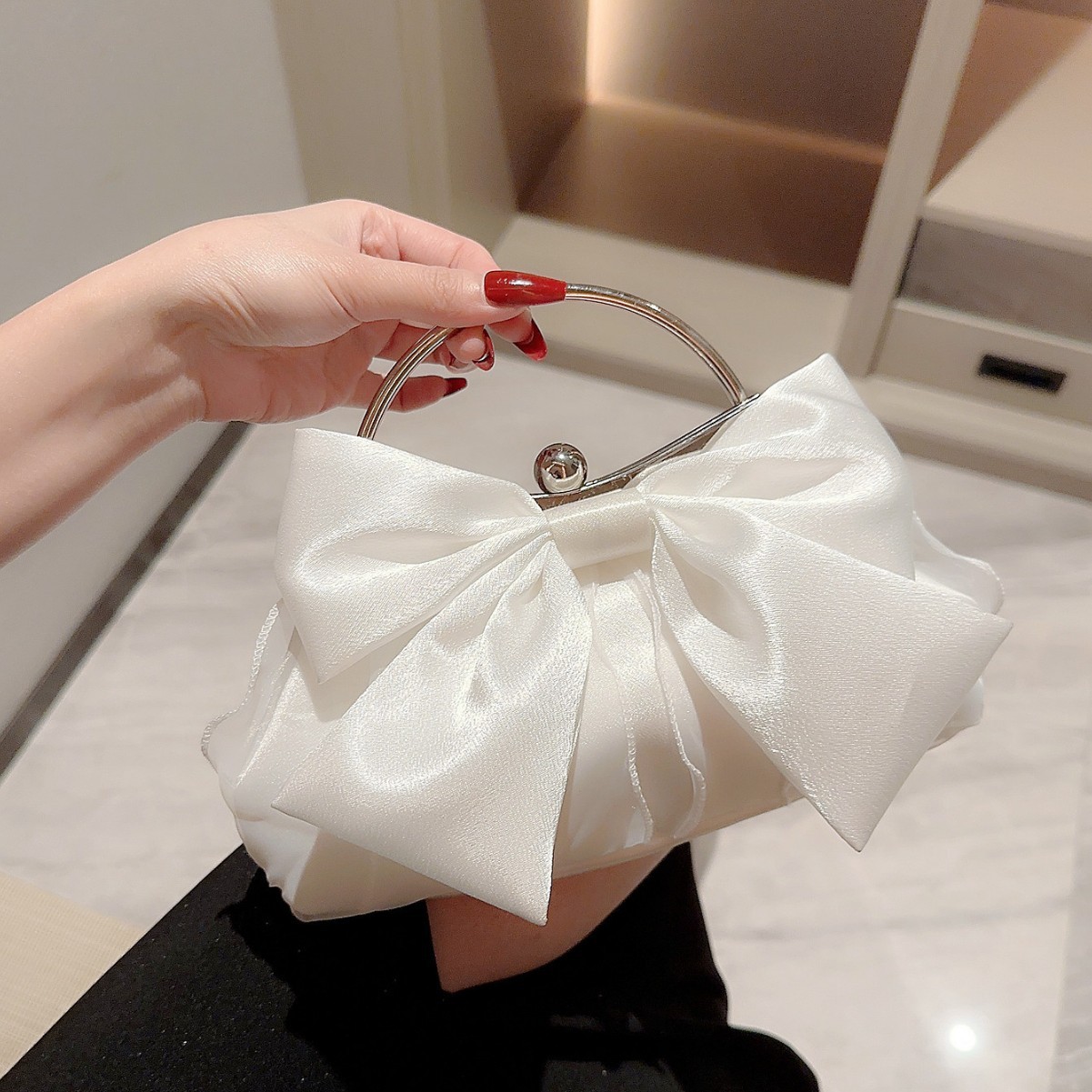 2026 Hot Wedding Bag Banquet Handbag Fairy Bag Evening Handbag Dress Bag Chain Bag