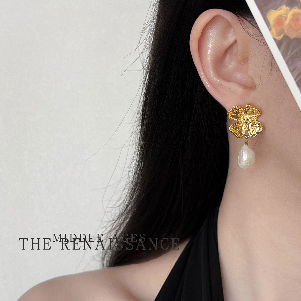 Vintage Baroque Freshwater Pearl Earrings Collection Court Style Mother-of-Pearl Flower Ear Accessories