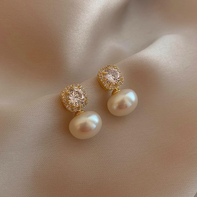 Fruit Bubble Pearl Earrings New Earrings Simple Zirconia Silver Needle Earrings for Women