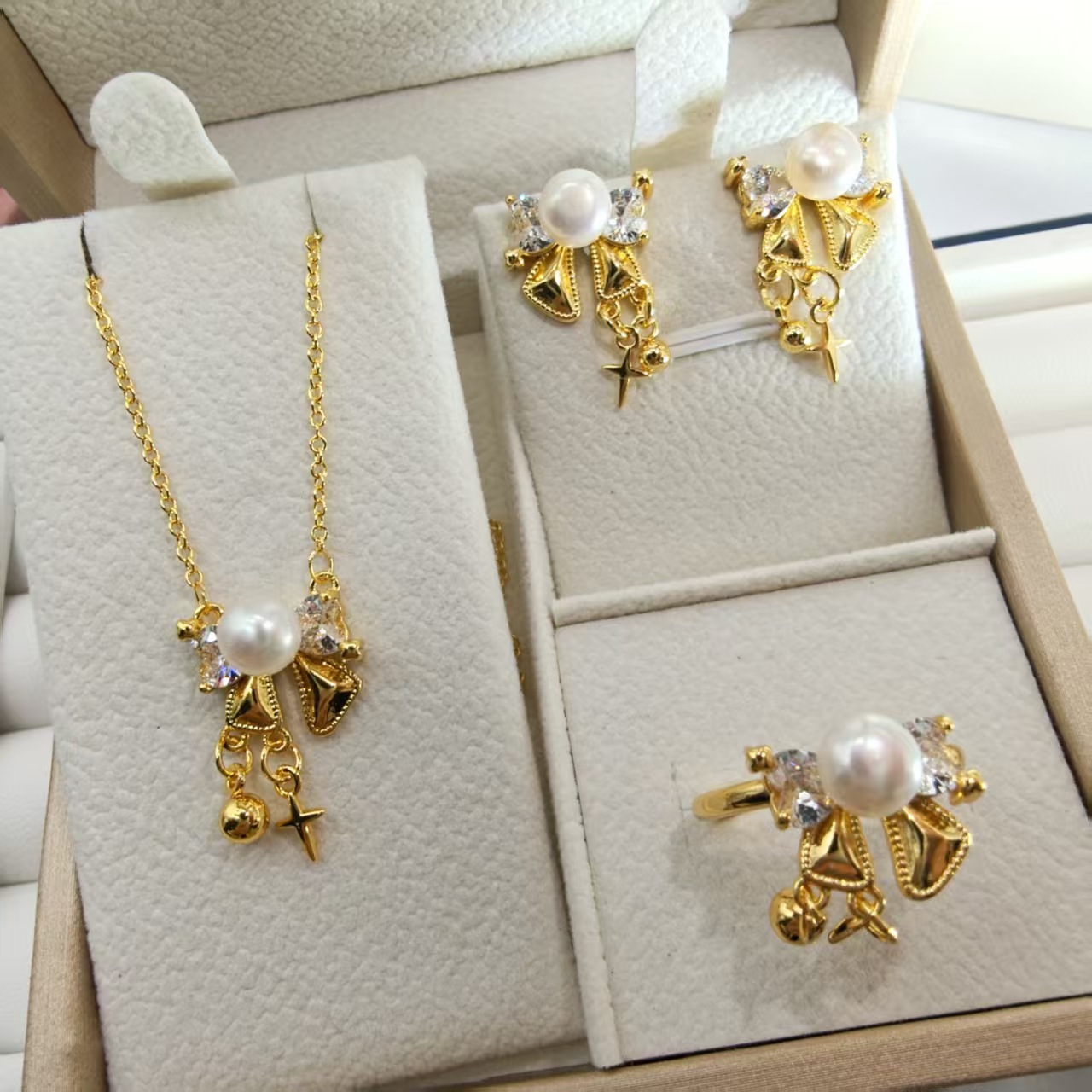 Zhuji Pearl Gold-Plated Summer New Pearl Set Natural Freshwater Pearl Cute Little Animal Earrings Necklace