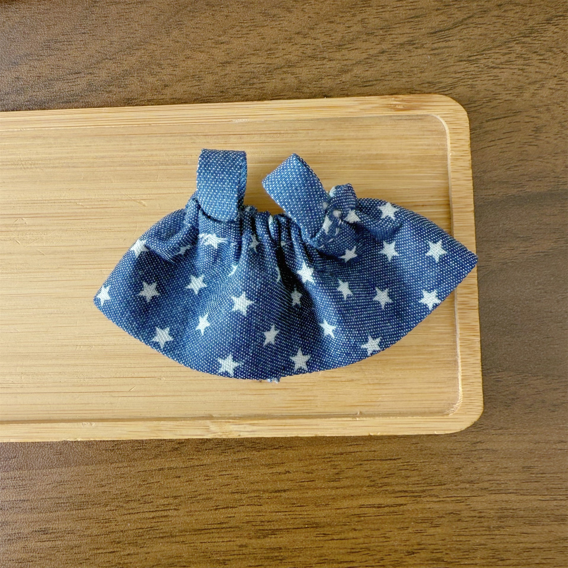 17cm Labubu doll clothes LABUBU plush replacement long-legged kitty cat pendant denim skirt doll clothes dress-up