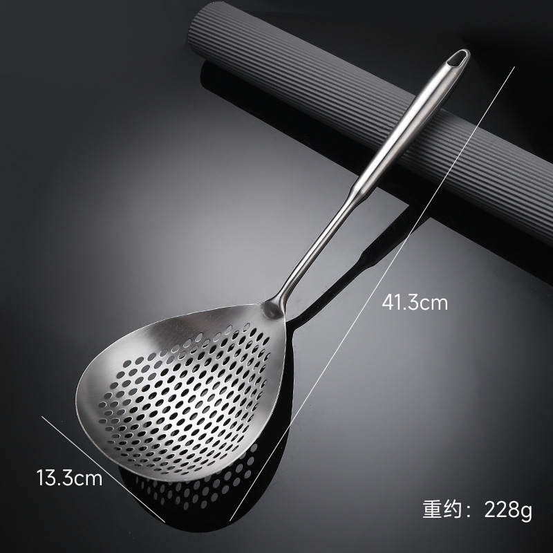 304 stainless steel large strainer for kitchen, noodle and dumpling scoop, wooden handle, pepper scoop, deep-fried, thickened long handle deep-fried large